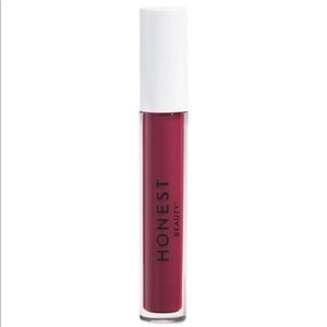 New Honest Beauty Liquid Lipstick Passion